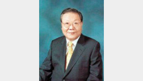 “온라인 강의로 지식정보화 사회 기여”… 사이버 교육의 선구자