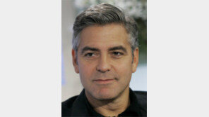 조지 클루니와 헝가리 정부가 맞붙은 까닭은…