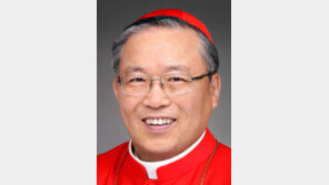 “곤경 속에 있는 모두에 희망과 위로의 빛이 되길”