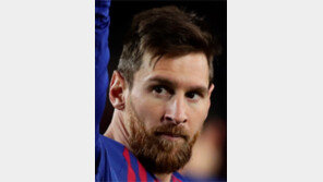 바르사서 다 이룬 메시 “미국서 뛰어보고파”