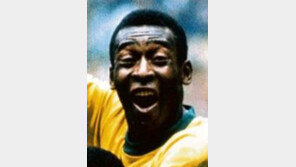 메시 인정했던 펠레, 호날두엔 ‘태클’