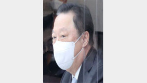 與만난 박용만 “모든 기회의 문 열어달라”