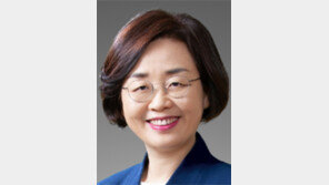 인권위 비상임위원 윤석희 변호사