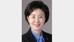 서울총장포럼 회장 장윤금씨