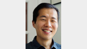 골든글로브 받은 ‘미나리’ 국내 예매율 1위