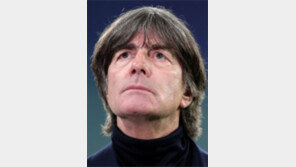 [스포츠 단신]독일 뢰프 감독, 여름 ‘유로2020’ 뒤 사임