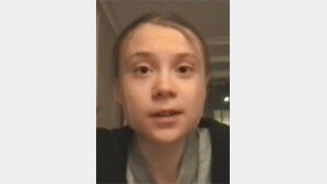 툰베리 “바이든 기후변화 정책 A+ 아니다”