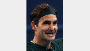 405일 만에 뛰어도 ‘황제 위엄’ 그대로 