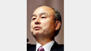 손정의 “쿠팡 ‘로켓배송’ 모델 日도입 추진”