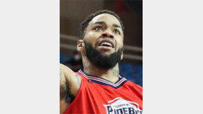 숀 롱 37점… 모비스, 삼성 꺾고 4강 PO 직행