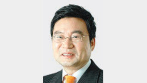 [단독]“이상직, 회삿돈 43억5000만원 빼돌려 정치자금-딸 임차료 등 사용” 