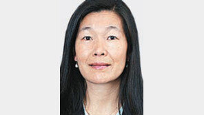 ‘월가 저승사자’ 美증권위 집행이사에 한국계 앨릭스 오