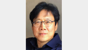 꽉 채운 세로화면, 떨리는 동공이 천장으로… 단숨에 빠져든 3분