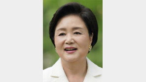 김정숙 여사 “지역-인종에 대한 차별 멈춰야”
