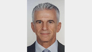 모사드 새수장에 특수부대 출신 現부국장