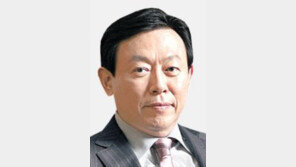 신동빈 “실적 개선 더 노력”… 사장단 회의 앞당겨 열어