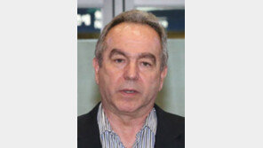 “美, 中과 게임 나설때… 정상회담 머지않아” 