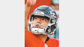 [스포츠 단신]NFL 구영회, 토트넘 구장서 52야드 필드골 성공