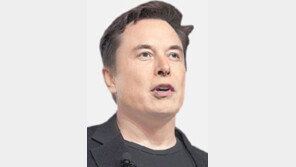 美의원 욕설탓 테슬라 본사 이전?… 머스크 “맞다”