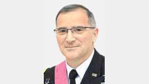 스캐퍼로티 前 한미연합사령관 “종전선언 하든 안하든 北위협 그대로”