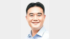 한국사진기자협회장 이호재 씨