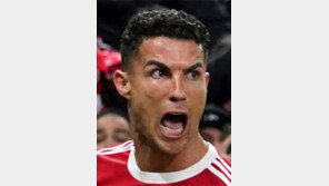 ‘맨유 구세주’ 호날두