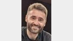 [스포츠 단신]여자배구 대표팀 새 감독에 곤살레스 코치