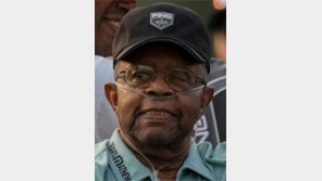 [스포츠 단신]흑인 최초 마스터스 골프 출전 리 엘더 별세