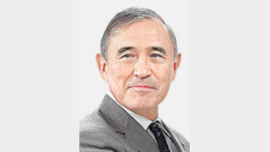 해리스 “종전선언 한다고 뭐가 바뀌나”