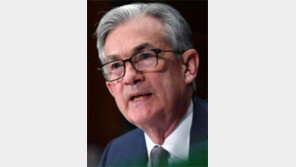 파월 “이달 금리 0.25%P 인상 지지… 우크라 사태가 게임체인저”