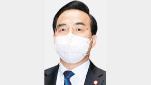 민주당 원내대표 박홍근 “강한 야당으로 민생-개혁 책임”