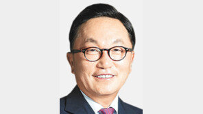 박현주 회장, 작년 배당금 16억 기부