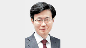 전남대병원 윤경철 교수팀, 대한안과학회 학술상 수상