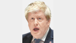 ‘봉쇄중 생일파티’ 英 존슨 총리 “실수야 실수”