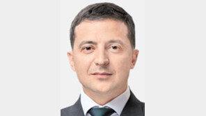 푸틴 침공에 맞선 젤렌스키, 美 케네디 용기상 수상