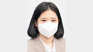 박지현 “비리후보 정리하려면 조국 사과를” 