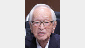 96세 와타나베 요미우리 대표 연임