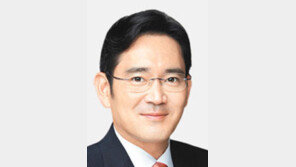 인텔CEO 만난 이재용, 7일엔 유럽으로 ‘반도체 출장’ 