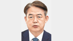 신인호 안보실 2차장 사표… “건강상 이유” 