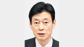 日 신임 경산상, 야스쿠니 참배… 기시다 각료 처음