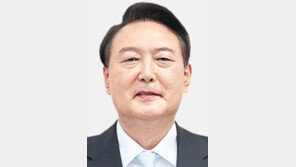 “北 비핵화땐 식량-금융지원”…제재 부분 면제도 검토