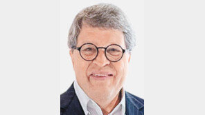 [단독]“세탁기 돌릴때 물-전기 얼마나 아끼는지 한눈에” 