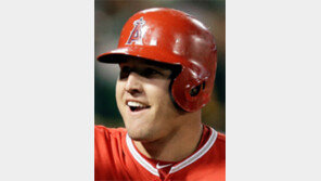 트라우트, 7경기 연속포… 최다연속 홈런 2경기 남아