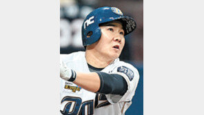 박민우 1회 톱타자 홈런… NC, 다시 반뼘 차 추격 