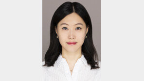 [광화문에서/김지현]9년 전 “날 소환하라”더니 이젠 “무례하다”는 문재인