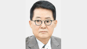 민주, 박지원 복당 승인… “이재명, 대승적 차원 수용” 