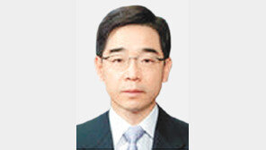 변협 “권순일 방지법 만들것… 변호사 등록 승인 유감”