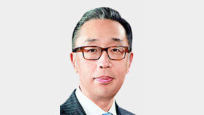 박지원 두산 부회장, MWC서 디지털 성장동력 모색 