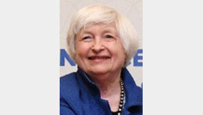 美 PCE물가 7개월만에 재반등… 인플레 경고음 커져