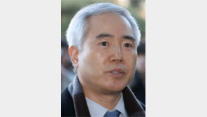 ‘이재명 방패’ 양부남 압수수색… 경찰 “도박수사 무마 대가 수임” 